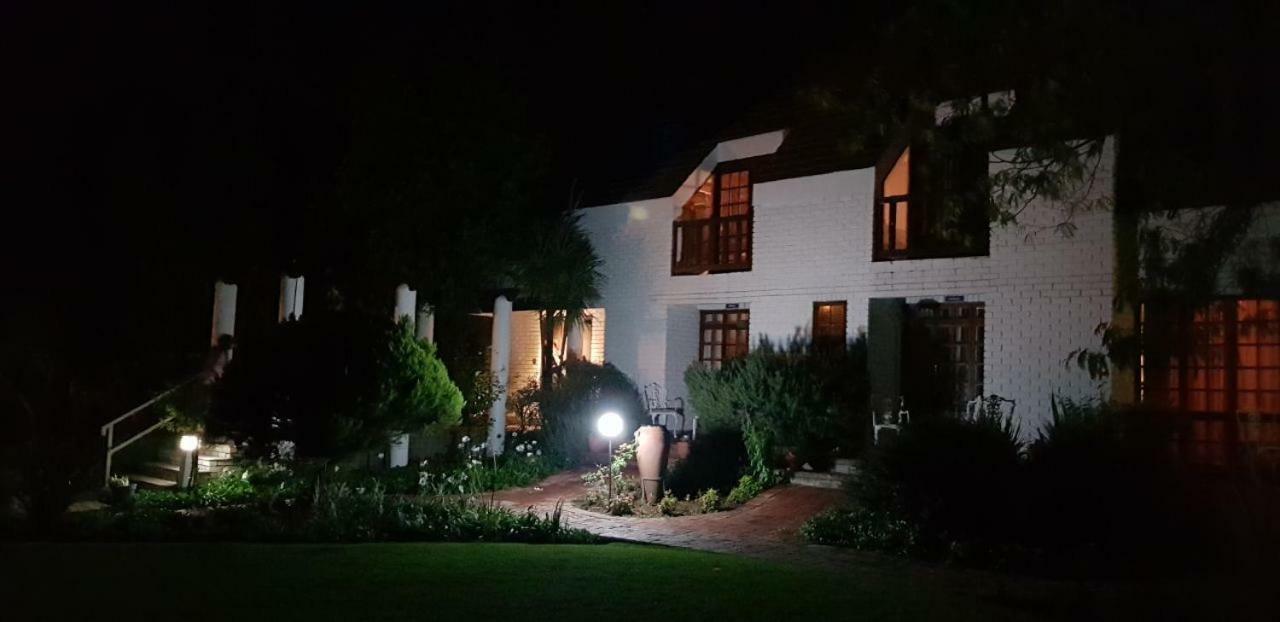 The Fairway Guesthouse Senekal Eksteriør bilde